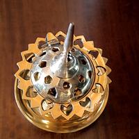 Brucia incenso in ottone