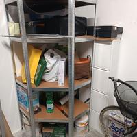 Scaffale ad angolo