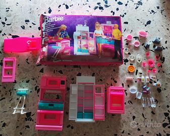 Vintage Barbie  Set Cucina Mobili Accessori