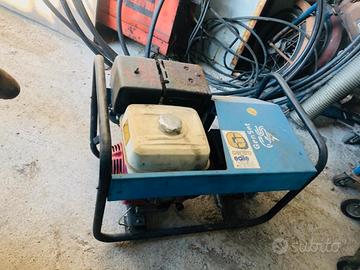 A68 Torre faro e generatore