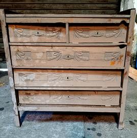 Cassettone Antico Liberti