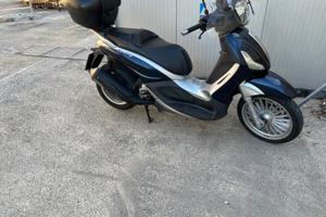 Piaggio Beverly 300 - 2011