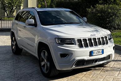 Jeep Grand Cherokee Overland 3.0 V6