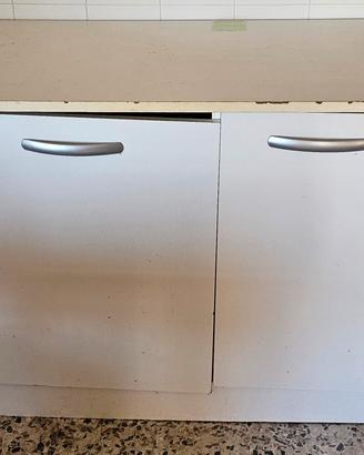 Credenza cucina con piano da lavoro