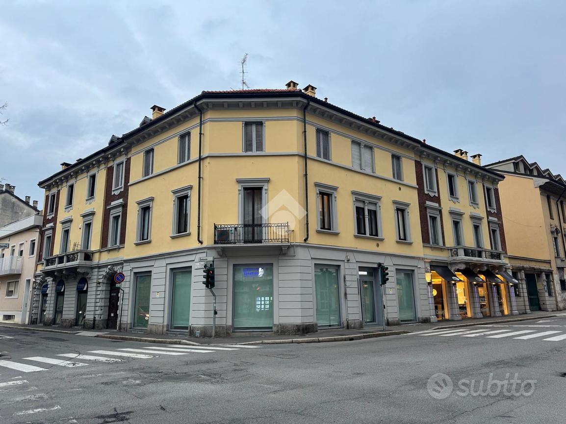 4 LOCALI A MONZA