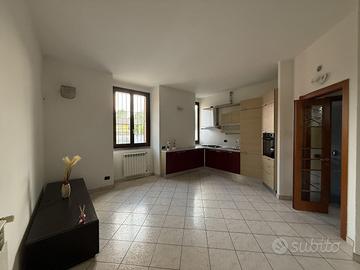 Appartamento Merone [Cod. rif 3390312VRG]