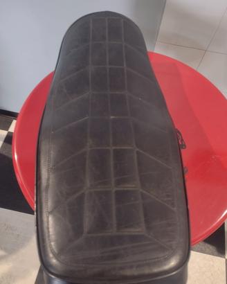 Sella Kawasaki Gpz 550 Unitrak prima serie