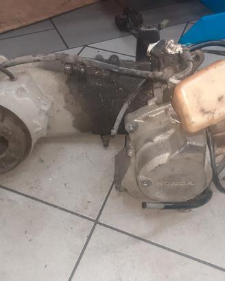 Blocco motore honda pantheon 125 2t