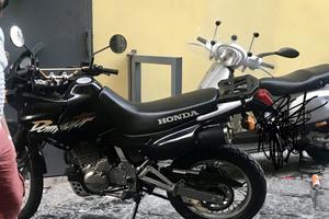 Honda dominator 650 1998 mpto storicacirca20000 km