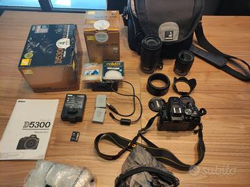 Nikon D5300 + 2 Obiettivi VR - Solo 13800 scatti