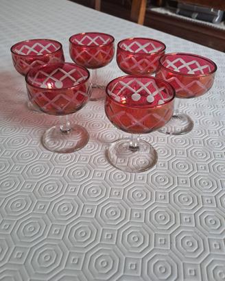 Servizio 6 bicchieri in vetro rosso