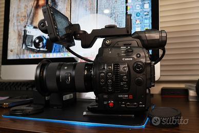 Canon C300 Mark 2 video 4k 12 bit RAW