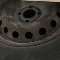Gomme e cerchi  Renaut clio  usati 4 pezzi