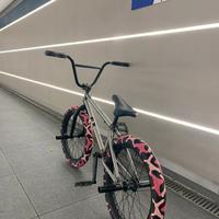 bicicletta bmx