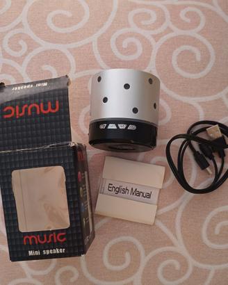 Mini Speaker Bluetooth Portatile – Silver/Black