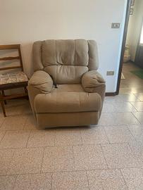Poltrona relax + divano 3 posti con relax 