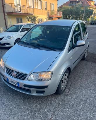 Fiat Idea 1.4 16V S&S Dynamic