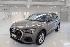 AUDI Q3 45 TFSI E S TRONIC BUSINESS SUV
