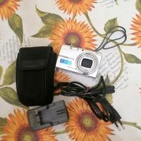 Macchina fotografica Olympus fe 200