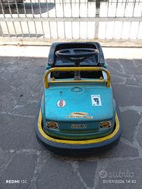 macchinina  a batteria vintage 