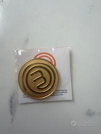 Golden pin originale