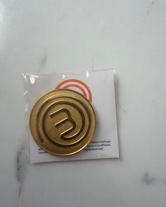 Golden pin originale