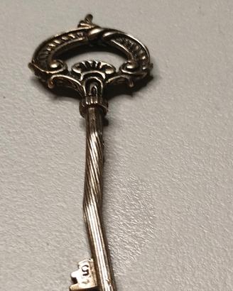Chiave in argento 800 