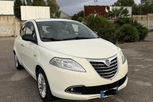 Lancia ypsilon 1.3 mtj 95cv