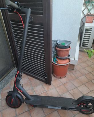 Monopattino Xiaomi M365 Pro