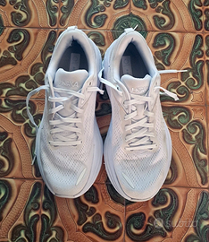 Hoka Bondi 8 bianche uomo EU 42 – max cushioning