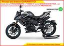 cf-moto-125nk-ci-troviamo-al-centro-commerciale