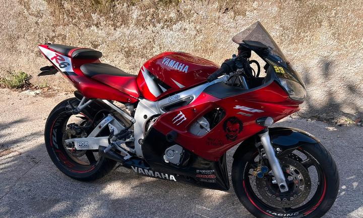 Yamaha YZF R6 2002