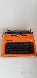 Macchina da scrivere Triumph anni '70