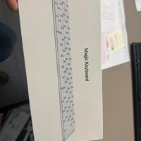 tastiera apple