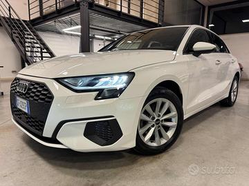 AUDI A3 SPB 30 g-tron S tronic Business