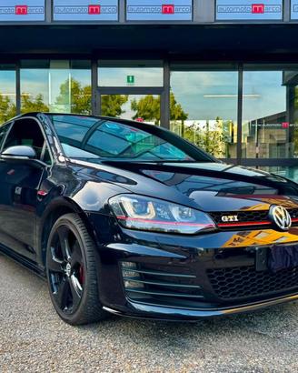 VOLKSWAGEN Golf GTI 2.0TSI 220Cv - 3Porte *SOLO