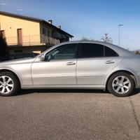 Mercedes classe E 270 CDI (W211)