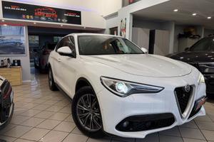 Stelvio 2.2 Turbodiesel 150 CV AT8 RWD Super