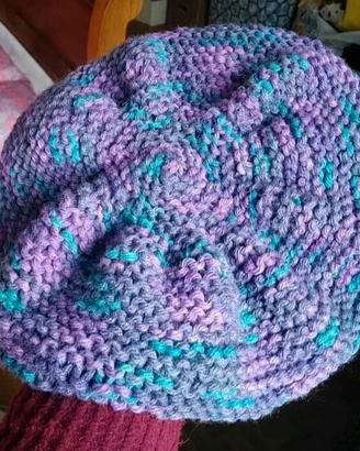cappello NUOVO lavorato ai ferri 