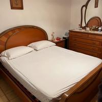 Camera letto completa, letto comodini comò armadio