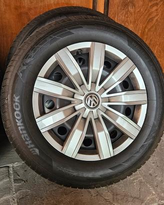 Cerchi e gomme 215/65/R17 per VW