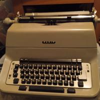 macchina da scrivere FACIT