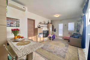 VILLA A SCHIERA A RESANA