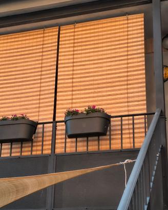 Tenda in midollino da balcone