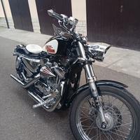 Harley Davidson 883