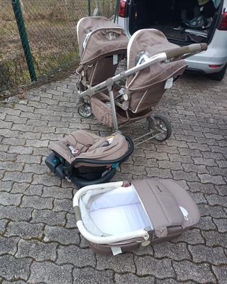 passeggino gemellare 
