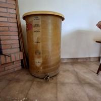 Contenitore da cantina