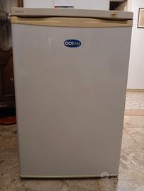 CONGELATORE VERTICALE