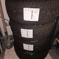 Set 4 Gomme Invernali