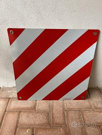 Pannello per carichi sporgenti